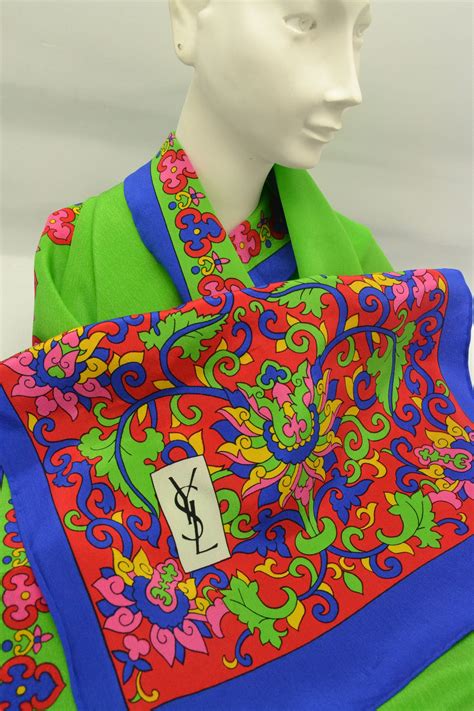 yves saint laurent foulards|Saint Laurent.